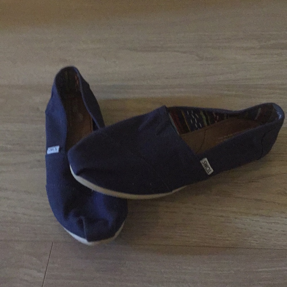 Toms, navy blue